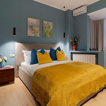 Celestial Azure - Tranquil 1Br In Piata Universitatii 부쿠레슈티 외부 사진