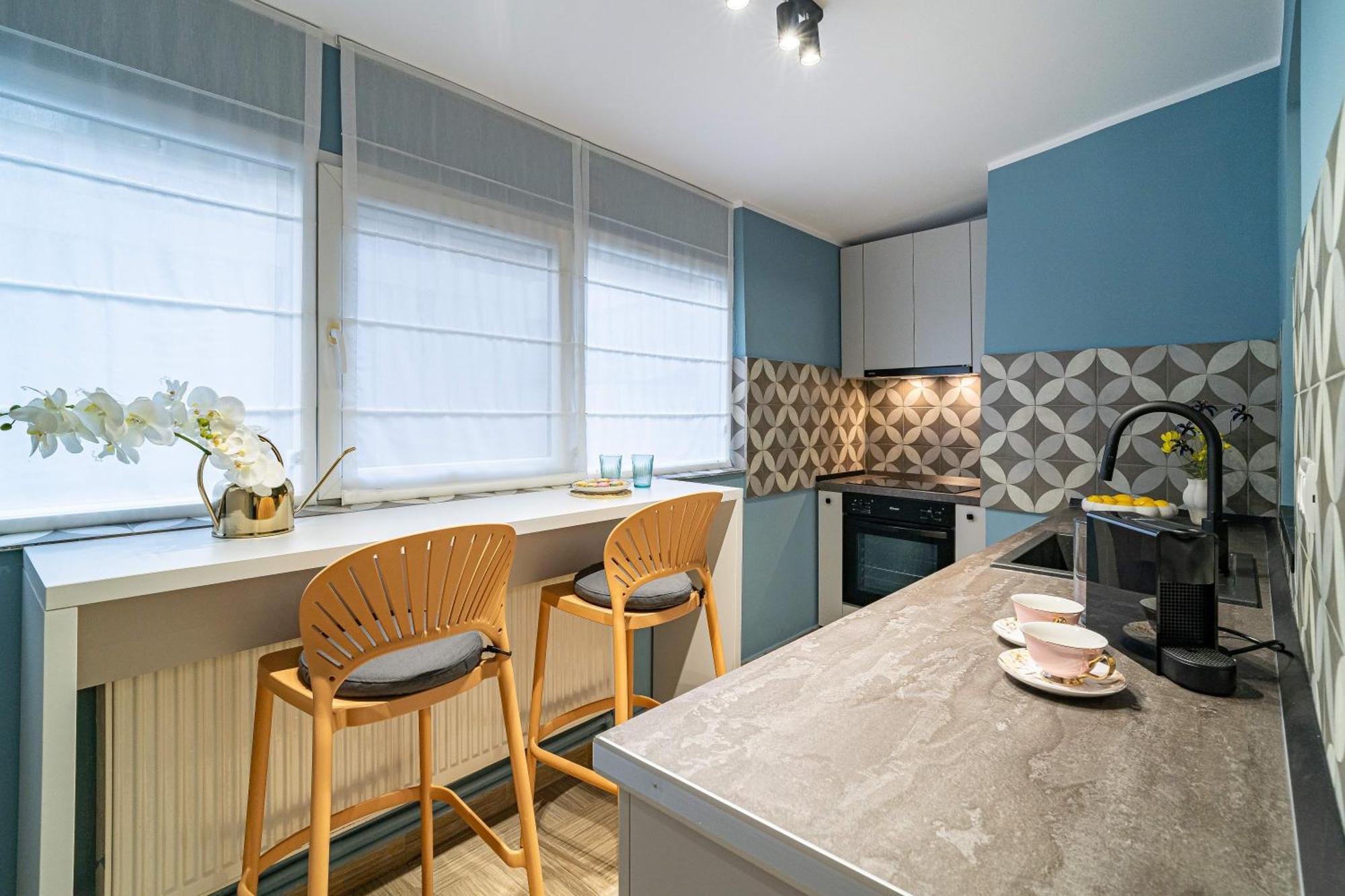 Celestial Azure - Tranquil 1Br In Piata Universitatii 부쿠레슈티 외부 사진