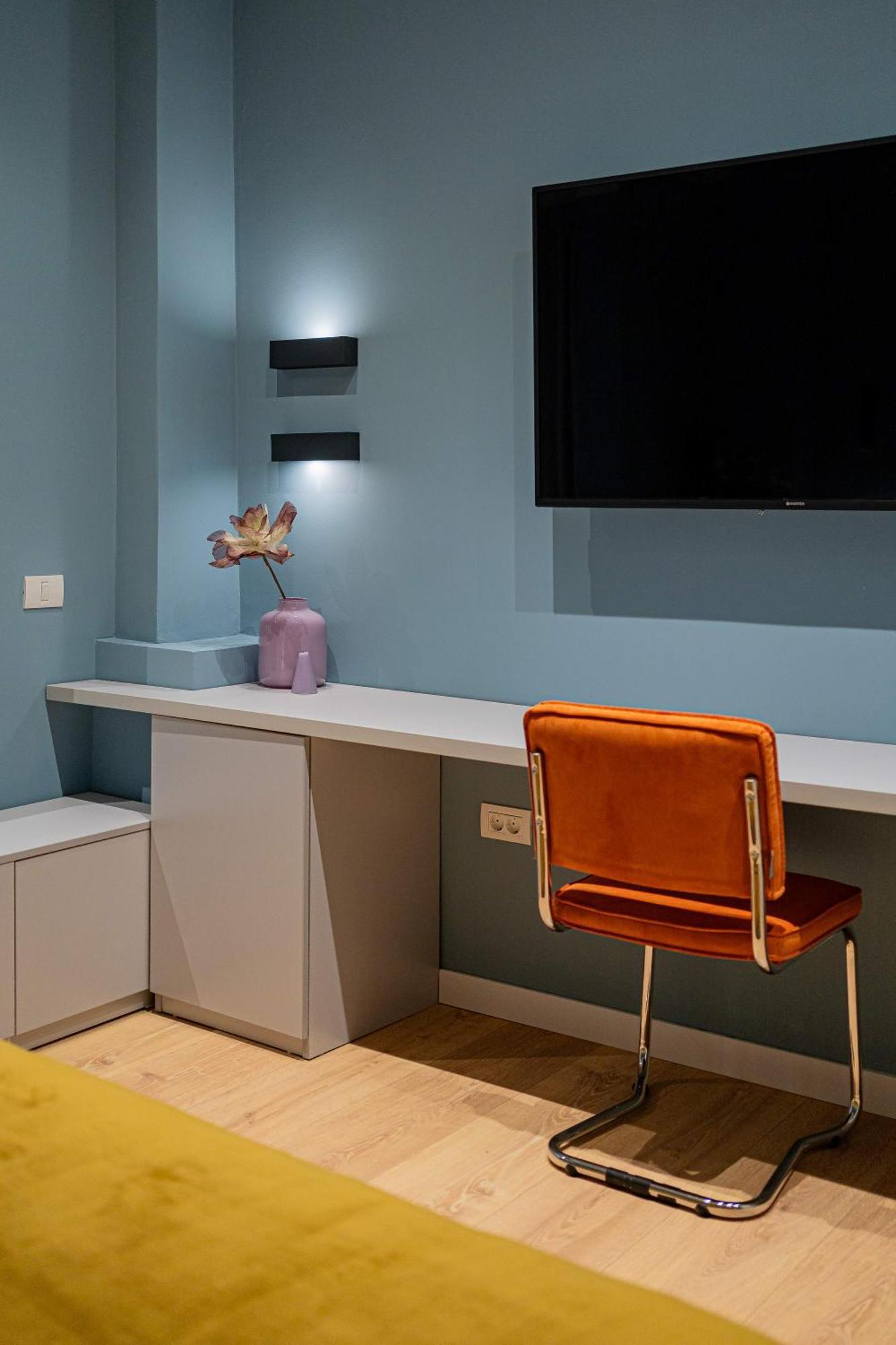 Celestial Azure - Tranquil 1Br In Piata Universitatii 부쿠레슈티 외부 사진